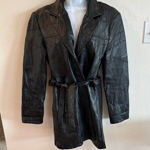 LeWorld leather jacket size small, see photos